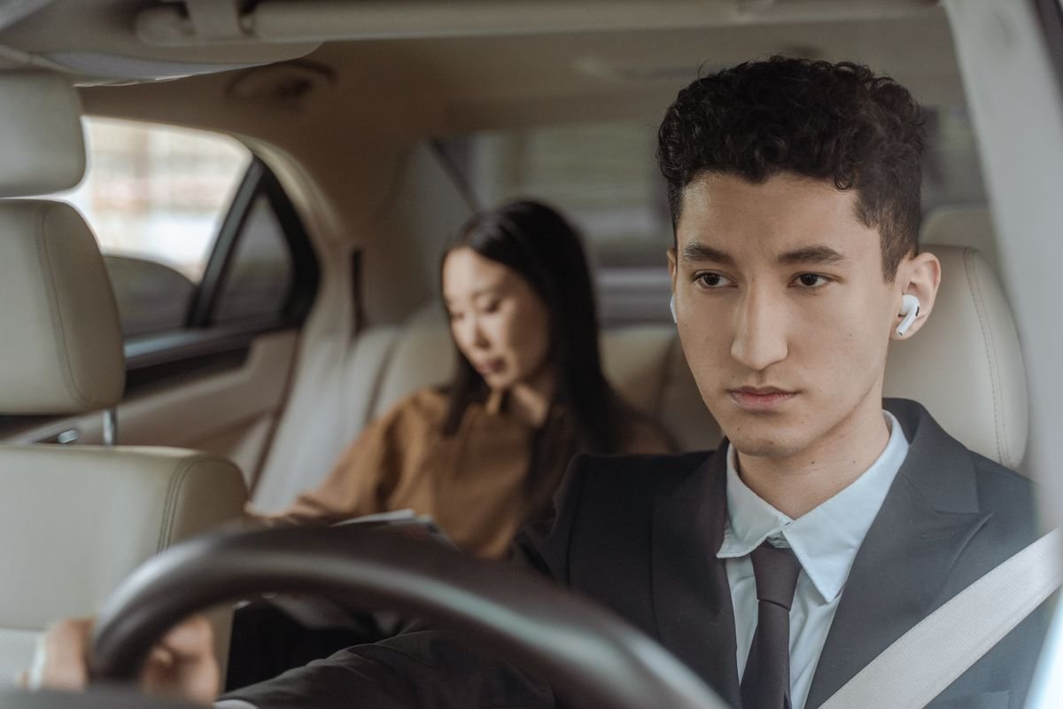 Taxi & car service in Bridgeport, CT — Ernie's Taxi