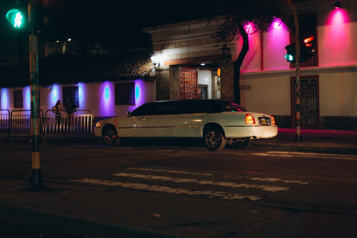 Taxi & car service in Saugatuck, CT — Ernie's Taxi
