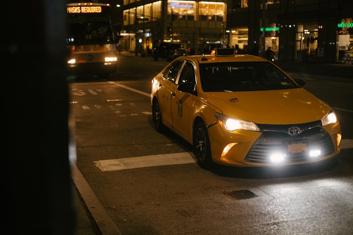 Taxi & car service in Stratford, CT — Ernie's Taxi